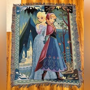 Frozen throw tapestry blanket